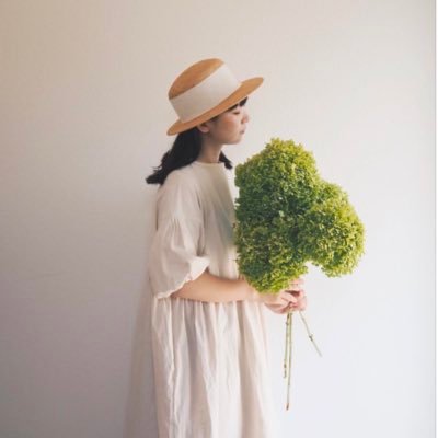 hr___na0's profile picture. Fammスクール'25年2月期生 | webデザイン講座 | 5y👧🏻2y👦🏻2児のママ | JUDY AND MARY聴いて育ちました𓂃YUKIちゃん永遠の憧れ しゃくしゃく余裕で暮らしたい 𓈒𓆸