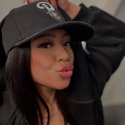 TheMissMelania's profile picture. 24 • Verified Brat • Tribute to Speak • $100 Unblock