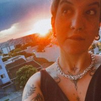 b. (@moleeena) 's Twitter Profile