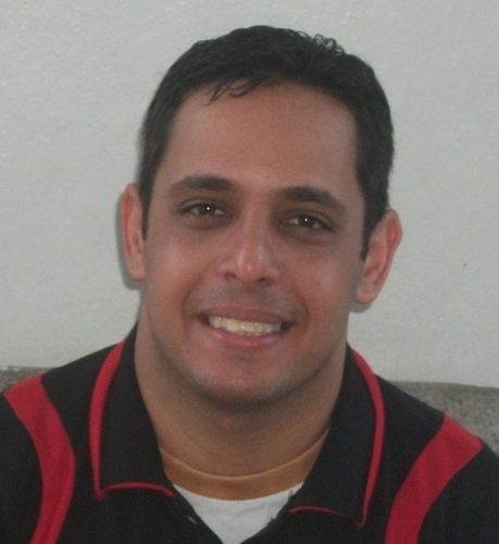 lhenriquell's profile picture. Surf!