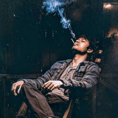 pecihitam32216's profile picture. 