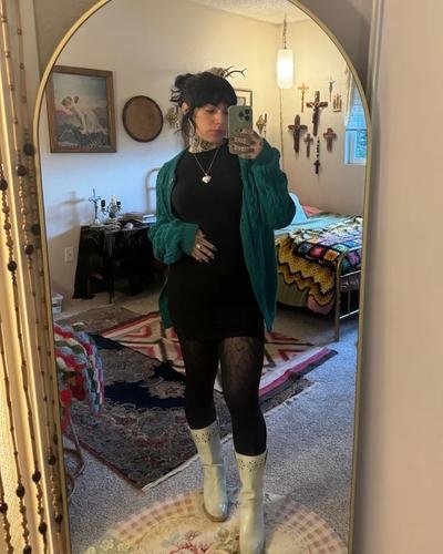 barbara61311925's profile picture.