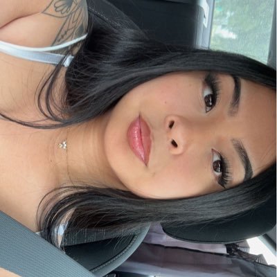 vngelxox's profile picture. 𝔡𝔪𝔦𝔩𝔩𝔷 ♡♡✿