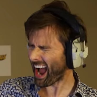 Noafuckingclue's profile picture. She/Her || Neurodivergent ( Dyslexia, Dyscalculia, Visuo-Spatial disorder) || INFP || Quando cammino sovente mi inciampo