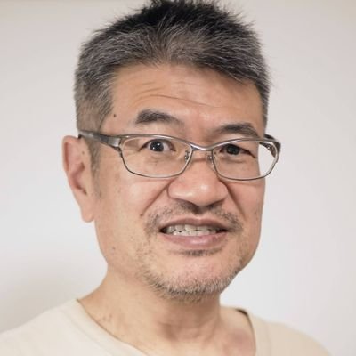 カレー料理人。カレープレイヤー。
水野仁輔校長のカレーの学校43期生。
インドやネパールの著名なシェフから指導を受けつつ活動中
スパイス料理の研究やネイティブ店巡りと食材仕入れのため定期的に大久保界隈に遠征。
千葉流山にて「流山カリー食堂」、埼玉与野本町にて「カレーの学校43期」などを月イチで出店。