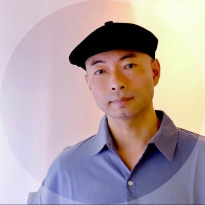 THE SUGAR FIELDS カフェオレーベルスタジオ代表。音楽プロデューサー。AMATERASブランド録音機材、ニーヴくん開発者。Groove Artists Academy校長。元祖宅録KING。原朋信