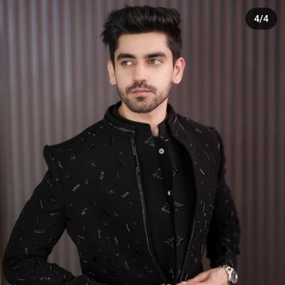 JS_Harshad's profile picture. joined twitter for my favs