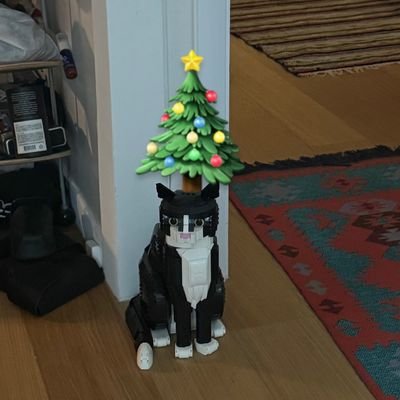 hyvn_so's profile picture. 