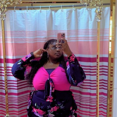 rubiesandroses_'s profile picture. Certified Health Practitioner👩🏾‍⚕️and safety officer 👷🏾‍♀️|| Uniben Alumni 👩🏾‍🎓|| Multi-Level marketing || Diamond Project⚜️ || Consultant with C21FG⚜️