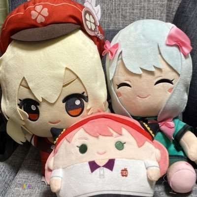 NyaarAandB's profile picture. オンゲキ紫理 62 +（削除2） ウニ紫理 2 DirectXと冷戦中