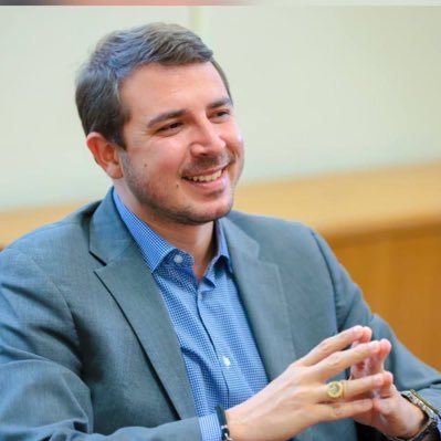 Husband, Dad, Aviation, Lawyer. Former CEO of Puerto Rico Ports Authority. Former CEO of Local Redevelopment Authority for Roosevelt Roads. Personal Account.