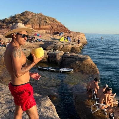 ErosIranzo's profile picture. la vida es una sola, hay que vivir y disfrutar