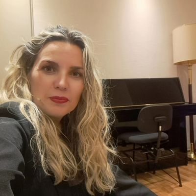 Musicóloga,Gest.Cultural,Master Com. Corporativa,Protocolo y Eventos.