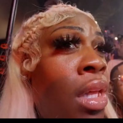 lvrarizlL's profile picture. idk tf