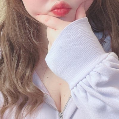 ぽちゃ女子/DMお気軽にどうぞ𖤐 気まぐれで返します/この垢で仲良くなったら鍵垢通します💫@yu_urara12 🗝