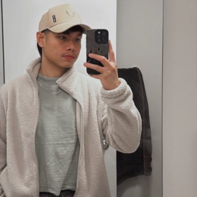 vinzjqn's profile picture. We have our own TIMELINE