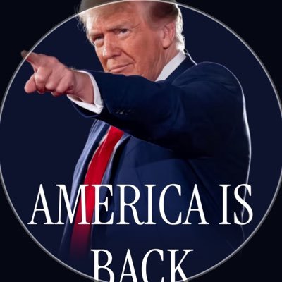 DeeDee762190's profile picture. 2nd acct after the massive purge. 6 appeals & then decided 2 🛑 trying. Then, Elon bought it & I’m back. I lost 👀 followers but, we are now in an AWAKEN WORLD!