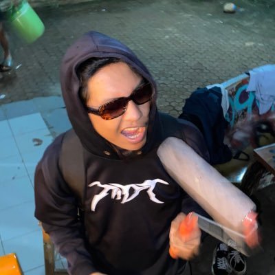 _avatarrrll's profile picture. dientod kehidupan