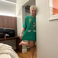 Lili que viu o jão 2x ★ (@_fimdomund0) 's Twitter Profile