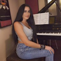 Naya Grana (@grana_naya) 's Twitter Profile Photo Naya Grana (@grana_naya) 's Twitter Profile Photo