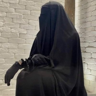 Minah__2's profile picture. Nothing to see here.. ✌🏽