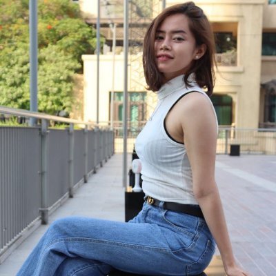 Beauty, fashion, and food enthusiast. 🌼 Serial entrepreneur fueled by dreams and nature. 🌳 Navigating life with faith—join me as I grow in Christ. ❤️
