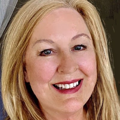 joyciedraws's profile picture. 