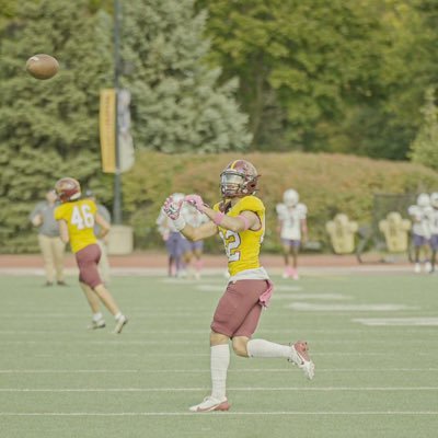 || WR || Class of 2028 || Concordia University Chicago (IL) || GPA: 4.0 || 6’0 || 170lbs || 40YD: 4.49 || lilmanny8911@gmail.com || NCAA ID# 2305903362 ||