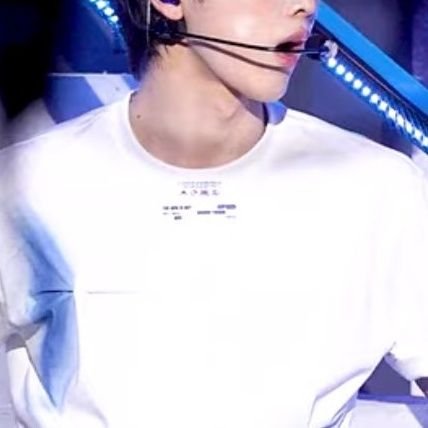 _one_sided_'s profile picture. 맘을 숨겨두는 짓은 못해 / ESTP 그 남자