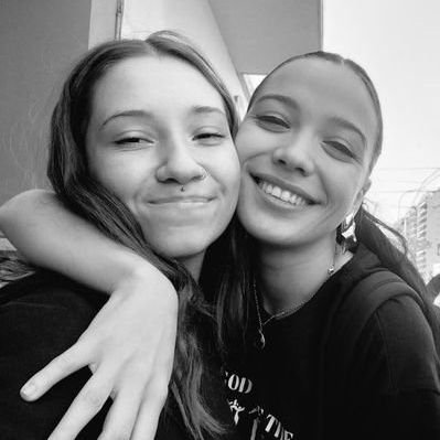 trolaxtaylor's profile picture. me hacen bullying por mi asc en piscis y por llorarle a la blondie