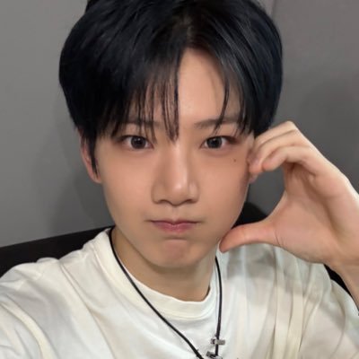 iozxsl's profile picture. 