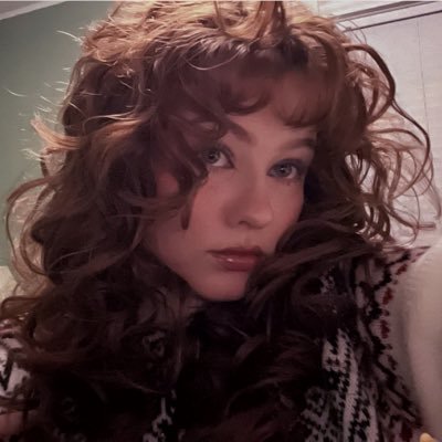 23 || she/her
