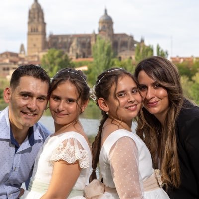 Paula_Saezz's profile picture. melillense de corazón y salmantina de adopción mamá de dos niñas preciosas y la mujer más feliz del mundo TQJ