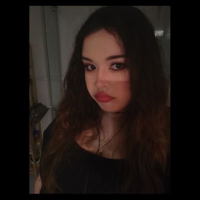 25 she/her ♎