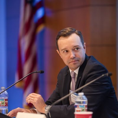 Energy sector engagement and analysis at the Dallas Fed. CFR term member. All opinions my own.