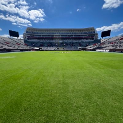 Matrix is 100% sand based, ready to play sports turf that enables instant use straight after installation. #RaiseYourStandard