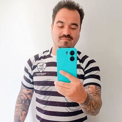 Hincha del Club Atlético Boca Juniors.
CrossFitter/Runner