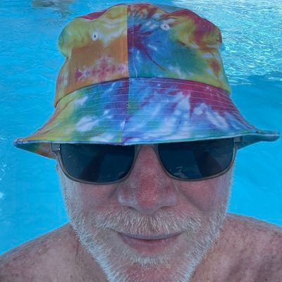 r_good15's profile picture. 