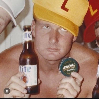 HankTheFifth's profile picture. Clemson ‘96, zyn enthusiast