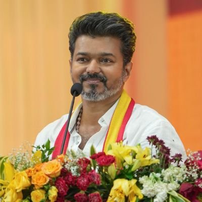 life is very short nanpa....
always be happy😊🥰 tvk 👑