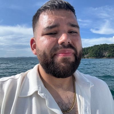 eliasachaves's profile picture. On your left... 🇨🇷/🇺🇸