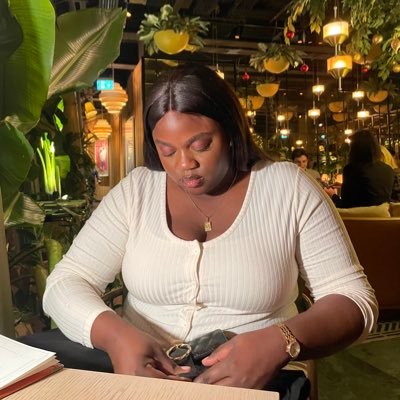 ailoje7's profile picture. well…