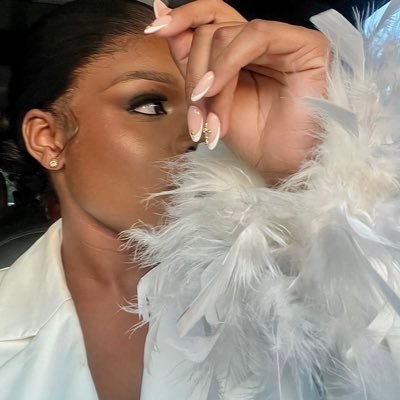 L_elop's profile picture. 