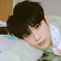 말랑말랑 (@kwon_un15) 's Twitter Profile