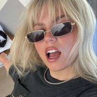 serein (@roesdone) 's Twitter Profile
