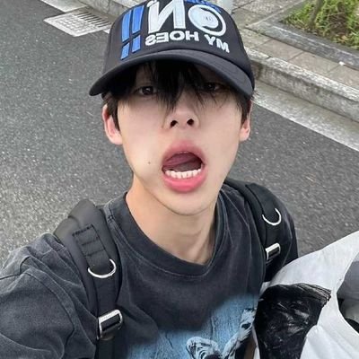 6d4pQlpK4A87045's profile picture. 接无脑🧠 gooner 恶堕 自毁 丧志 母猪 伪主 男大曝光
有🚪