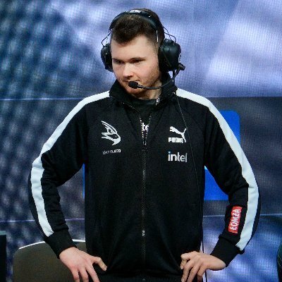 Free Agent
Former coach of @9INEGG, @AGOesports_
For business: mikolaj.michalkow@gmail.com
https://t.co/x8dEOHmljs
https://t.co/YO2SsDQyUJ