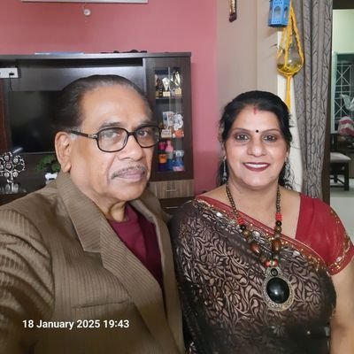 Financial Professional.
स्मृति, श्रुति, कर्म, धर्म - Life is simple. Don't make it complicated. एक भारत श्रेष्ट भारत।।