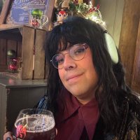Ata Kleio Castillo (@queeromics) 's Twitter Profile