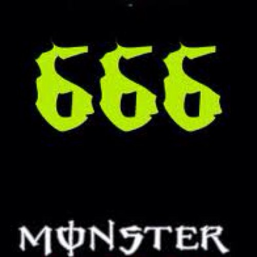 unshapencashew7's profile picture. 